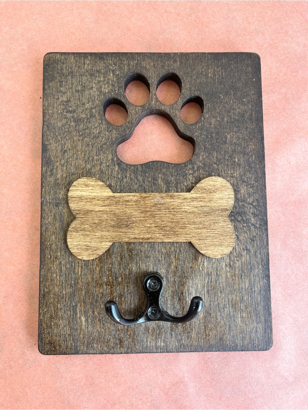 Personalized hand stained leash holder